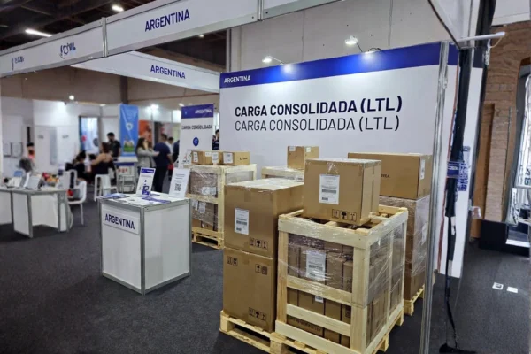 Vai expor na Argentina Como enviar estandes e amostras via Carga Consolidada (LTL)